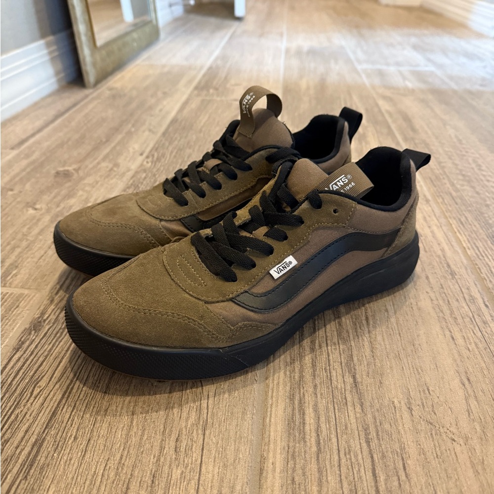 Vans Men's Olive and Black Sneakers